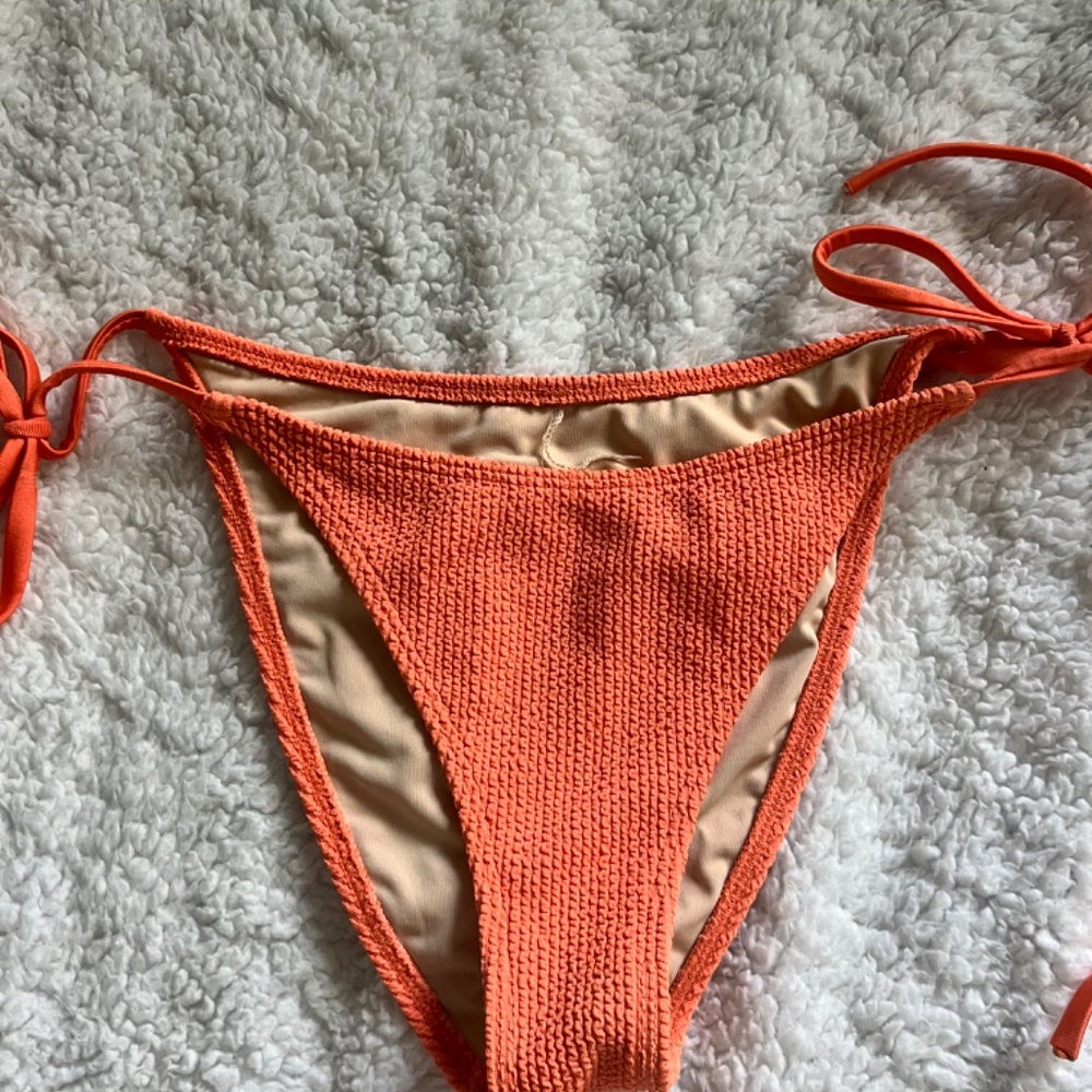 Orange triangle bikini set - Picture 3 of 3